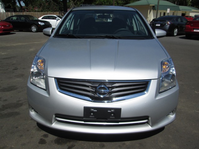 B and B Auto Sales Marks, MS | 2012 Nissan Sentra